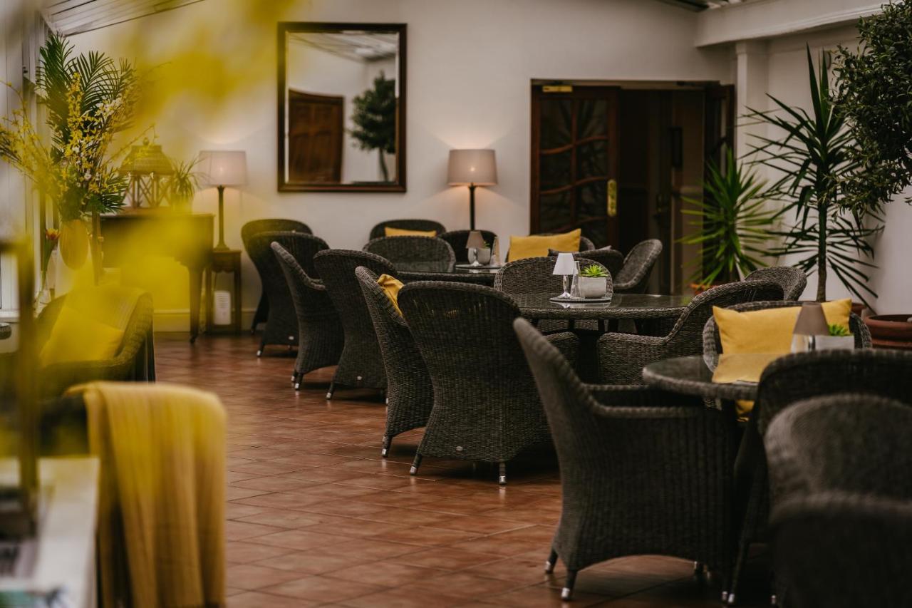 Rowton Hall Hotel And Spa Chester Ngoại thất bức ảnh