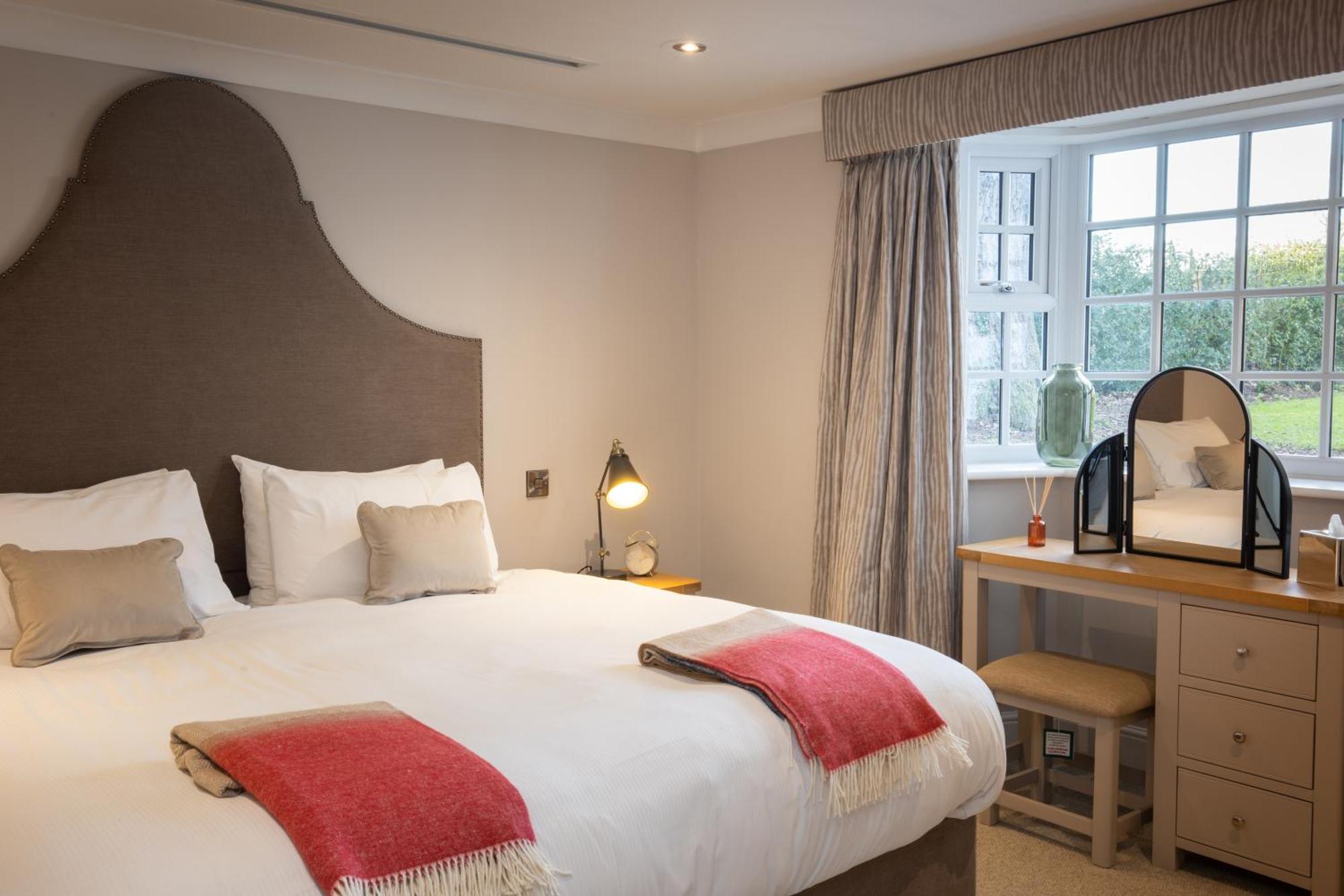 Rowton Hall Hotel And Spa Chester Ngoại thất bức ảnh