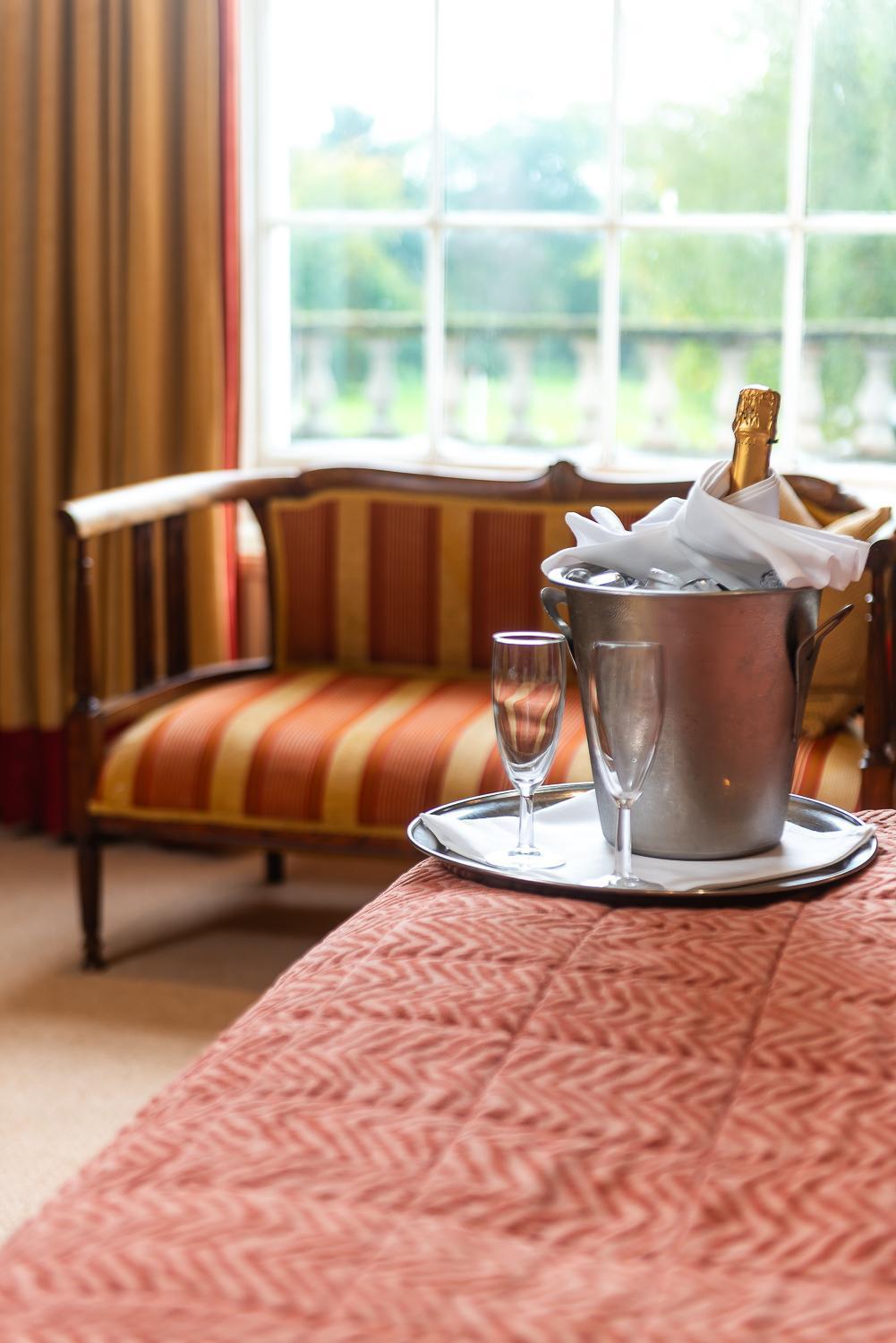 Rowton Hall Hotel And Spa Chester Ngoại thất bức ảnh