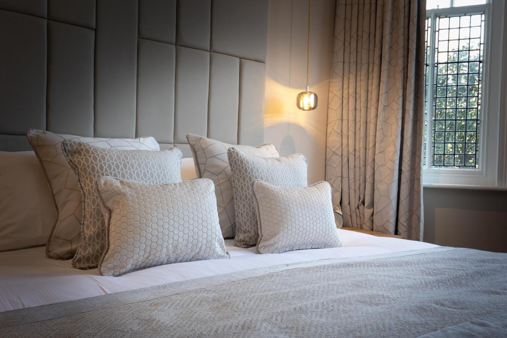 Rowton Hall Hotel And Spa Chester Ngoại thất bức ảnh