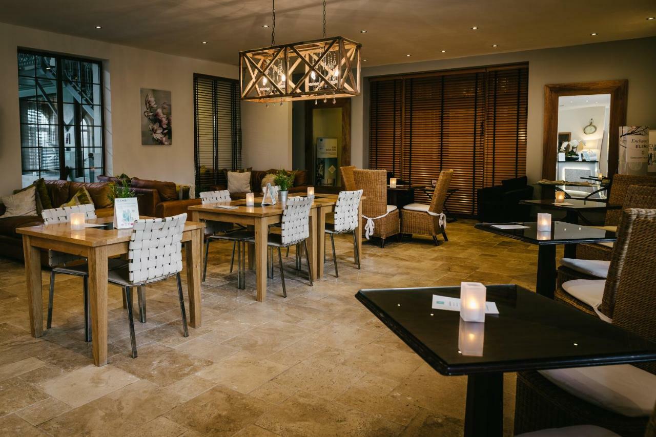 Rowton Hall Hotel And Spa Chester Ngoại thất bức ảnh